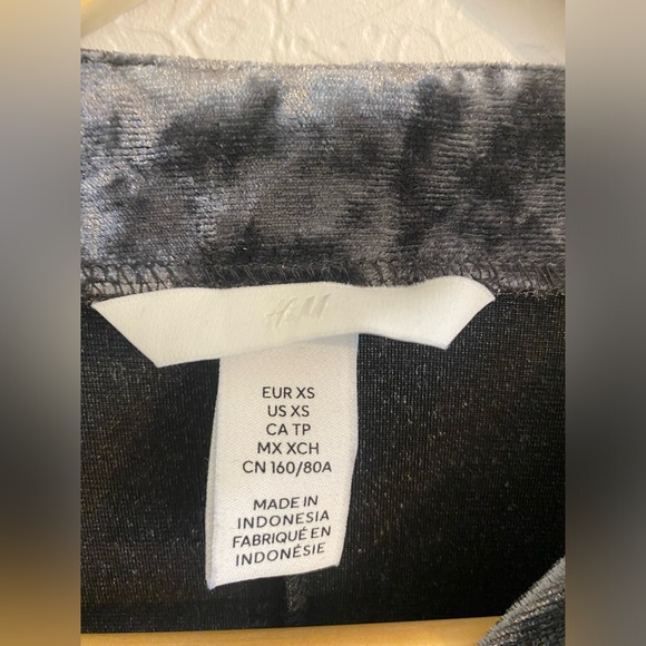 H&M Dress - long sleeve, ruched, mini, crushed velvet - XS - Picture 5 of 6